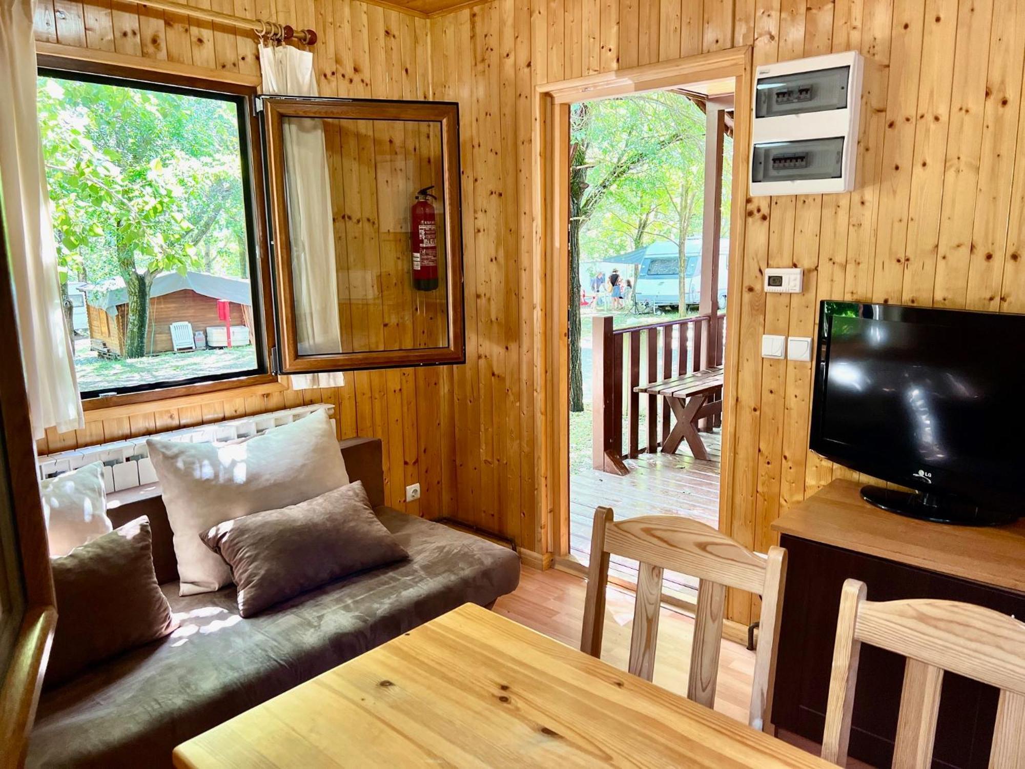 Camping Valle De เอโช ภายนอก รูปภาพ